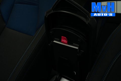 Lynk & Co 01 1.5 Plug-in Hybride|FULL BLACK|360°CAM|PANO|NAP