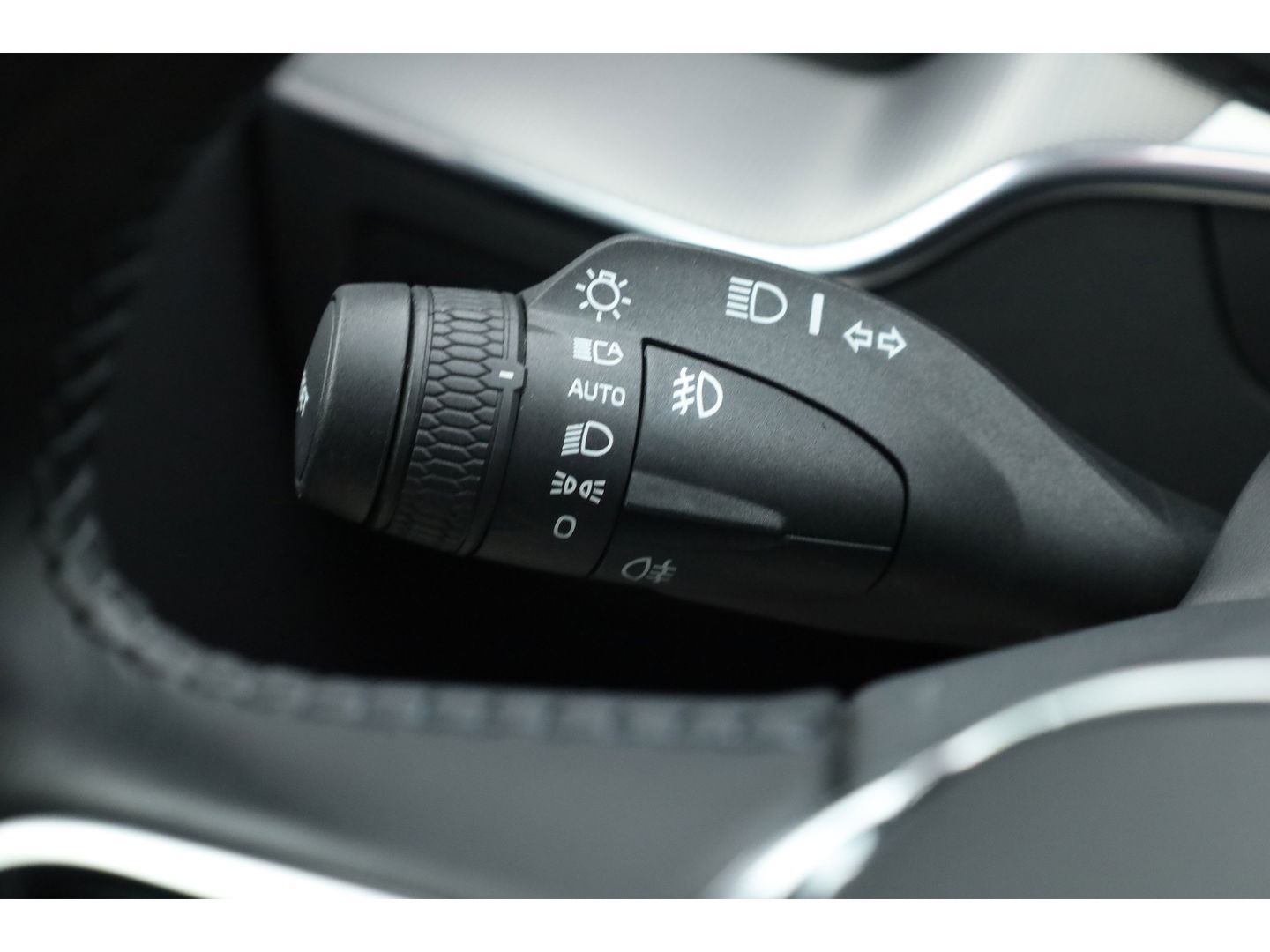 Volvo XC60 2.0 Recharge T8 AWD Inscription Full option | Luchtvering | Bowers & Wilkins | Trekhaak | ACC | Massage |