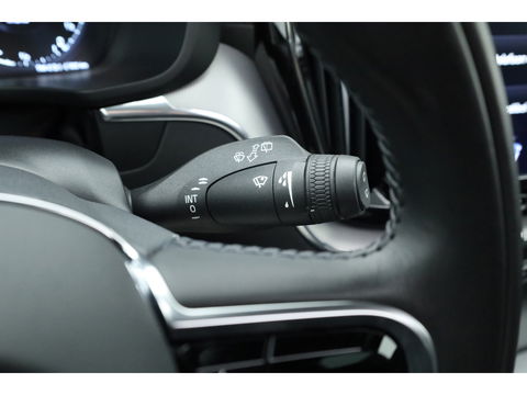 Volvo XC60 2.0 Recharge T8 AWD Inscription Full option | Luchtvering | Bowers & Wilkins | Trekhaak | ACC | Massage |