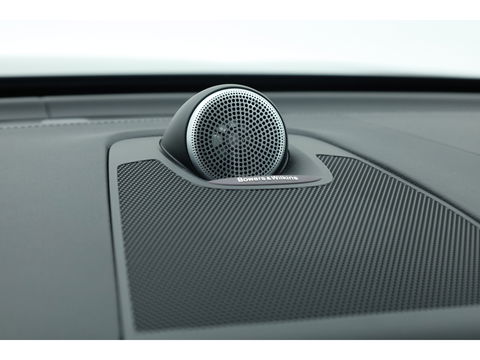 Volvo XC60 2.0 Recharge T8 AWD Inscription Full option | Luchtvering | Bowers & Wilkins | Trekhaak | ACC | Massage |