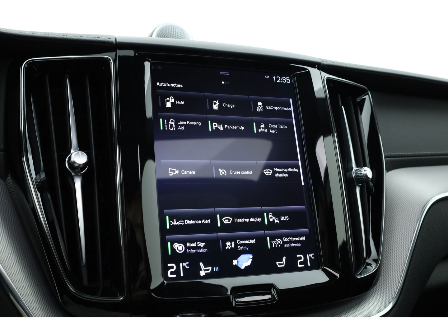 Volvo XC60 2.0 Recharge T8 AWD Inscription Full option | Luchtvering | Bowers & Wilkins | Trekhaak | ACC | Massage |