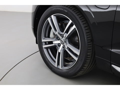 Volvo XC60 2.0 Recharge T8 AWD Inscription Full option | Luchtvering | Bowers & Wilkins | Trekhaak | ACC | Massage |