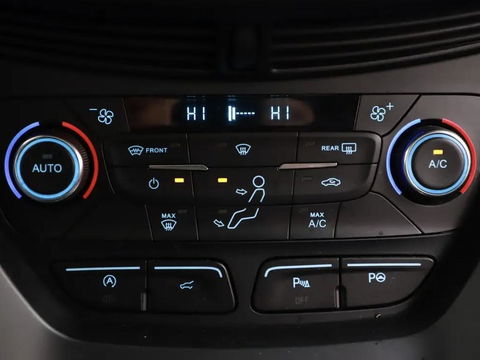 Ford Kuga 1.5 EcoBoost ST Line Pano Camera Carplay Winterpakket NAP