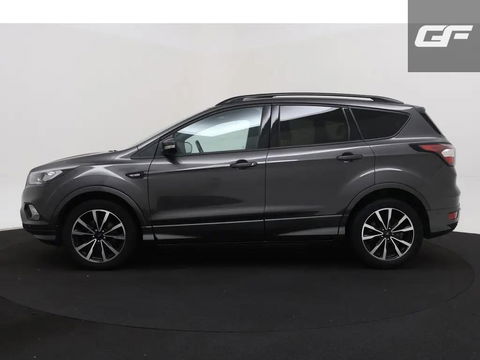 Ford Kuga 1.5 EcoBoost ST Line Pano Camera Carplay Winterpakket NAP