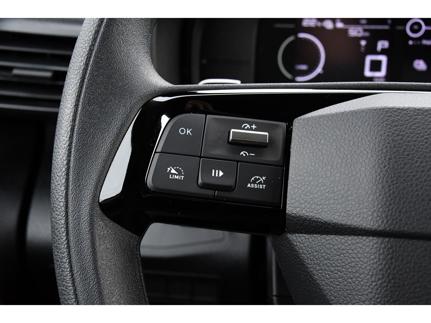 Toyota PROACE CITY Electric Long 50 kWh Black & White Edition 5 x Direct Leverbaar! Camera, Cruise, 2 x Schuifdeur, Carplay, 136pk,