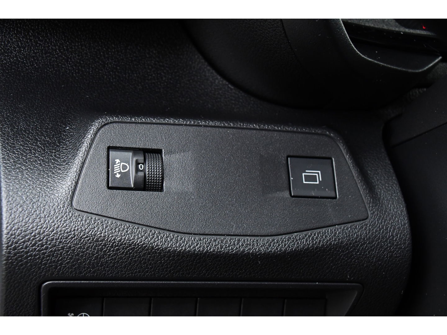 Toyota PROACE CITY Electric Long 50 kWh Black & White Edition 5 x Direct Leverbaar! Camera, Cruise, 2 x Schuifdeur, Carplay, 136pk,