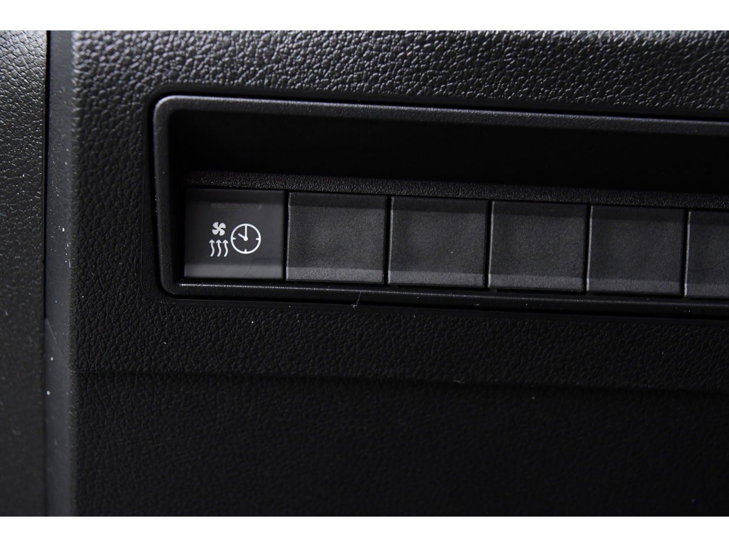 Toyota PROACE CITY Electric Long 50 kWh Black & White Edition 5 x Direct Leverbaar! Camera, Cruise, 2 x Schuifdeur, Carplay, 136pk,