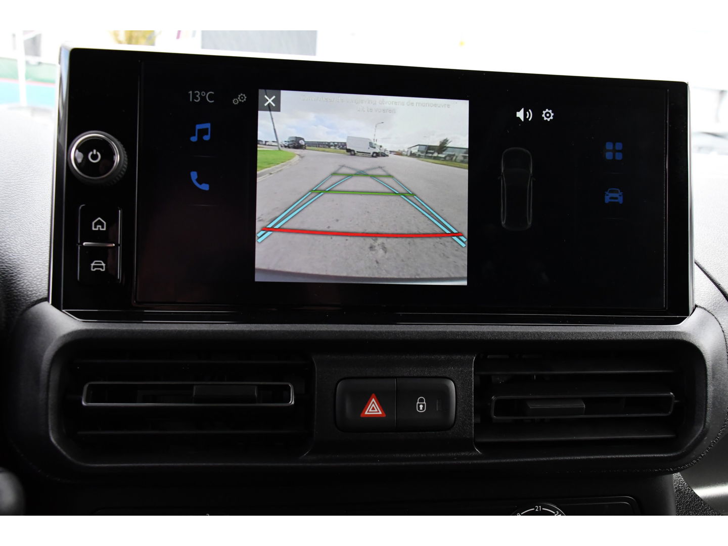 Toyota PROACE CITY Electric Long 50 kWh Black & White Edition 5 x Direct Leverbaar! Camera, Cruise, 2 x Schuifdeur, Carplay, 136pk,