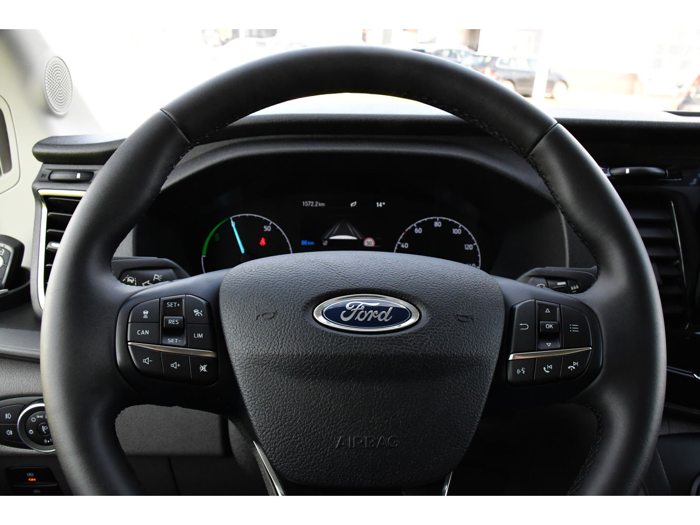 Ford E-Transit 350 L3H2 68 kWh PB Edition Adaptieve Cruise, 360 Camera, Carplay, BLIS, Stoelverwarming, NAVI, Multimedia, Sensoren, Uniek!