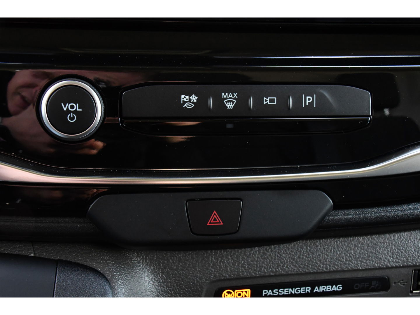 Ford E-Transit 350 L3H2 68 kWh PB Edition Adaptieve Cruise, 360 Camera, Carplay, BLIS, Stoelverwarming, NAVI, Multimedia, Sensoren, Uniek!