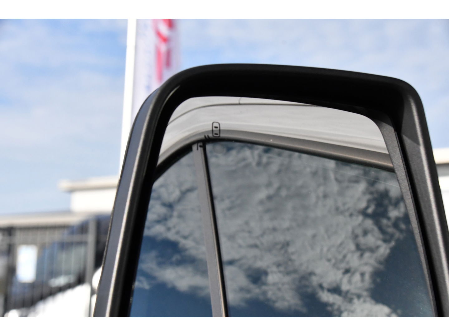 Ford E-Transit 350 L3H2 68 kWh PB Edition Adaptieve Cruise, 360 Camera, Carplay, BLIS, Stoelverwarming, NAVI, Multimedia, Sensoren, Uniek!