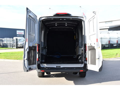 Ford E-Transit 350 L3H2 68 kWh PB Edition Adaptieve Cruise, 360 Camera, Carplay, BLIS, Stoelverwarming, NAVI, Multimedia, Sensoren, Uniek!