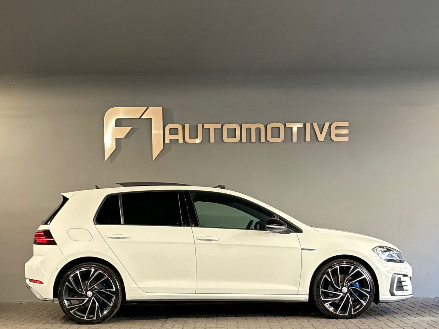 Volkswagen Golf 1.4 TSI PHEV GTE Pano|Sfeer|19”|ACC|CarPlay