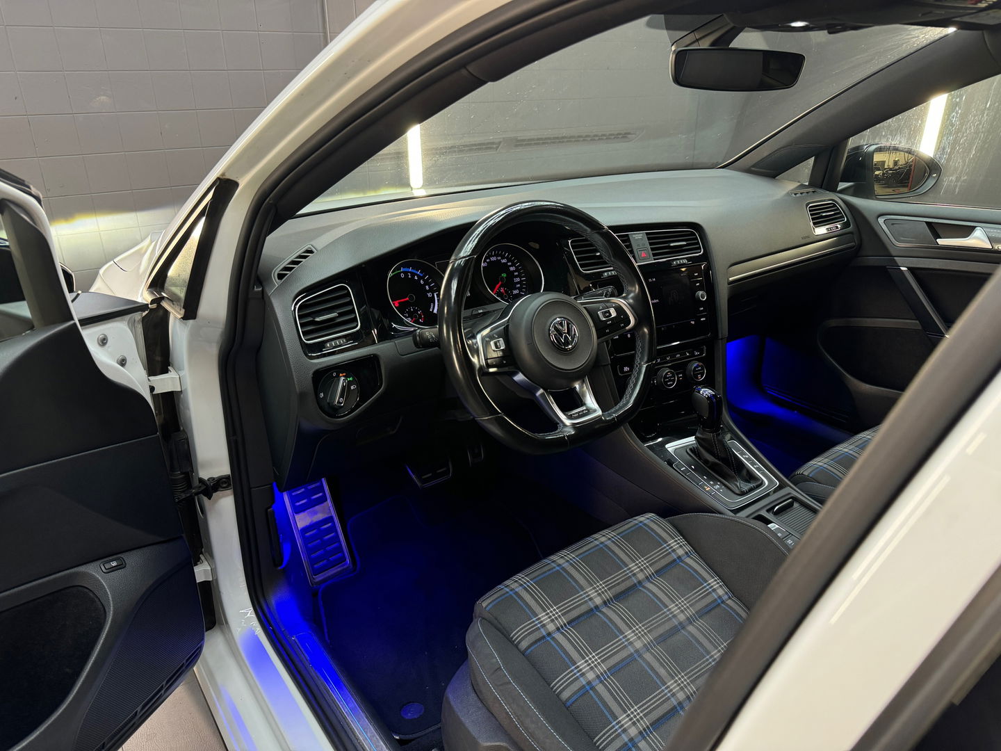 Volkswagen Golf 1.4 TSI PHEV GTE Pano|Sfeer|19”|ACC|CarPlay