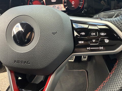 Volkswagen Golf 2.0 TSI GTI 245PK l Stoel verwarming l Navigatie