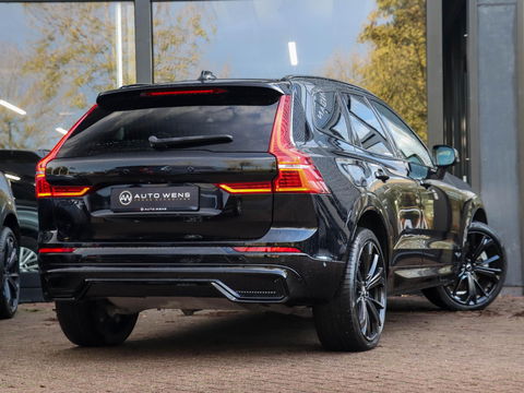 Volvo XC60 T6 AWD Ultra Black Edition Pano HeadUp 360cam 21''