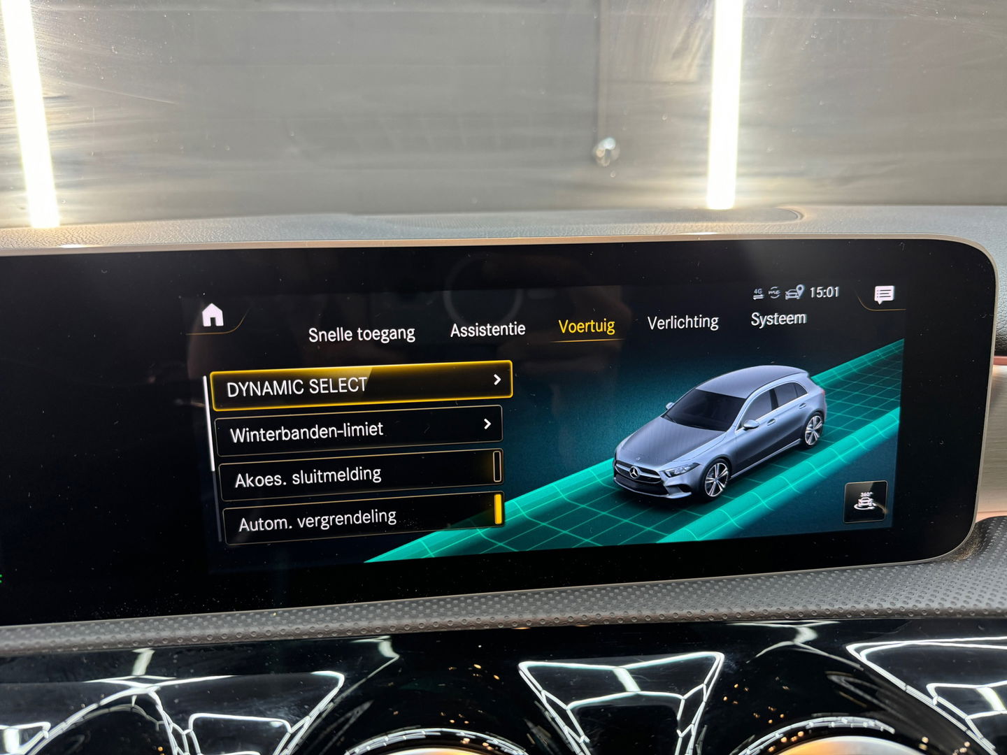 Mercedes-Benz A-Klasse 220 AMG Pano|Night|Sfeer|Camera|19”