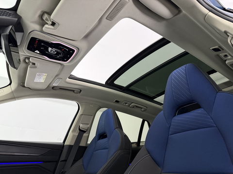 Lynk Co 01 1.5 | Pano | Memory | Adaptive Cruise | Sfeerverl. | 360° | Virtual | Carplay