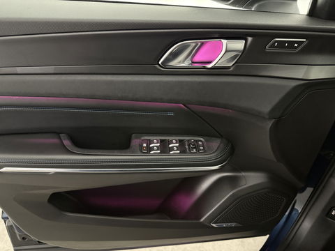 Lynk Co 01 1.5 | Pano | Memory | Adaptive Cruise | Sfeerverl. | 360° | Virtual | Carplay