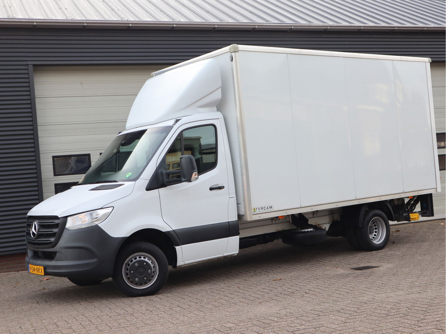 Mercedes-Benz Sprinter 515 CDI Euro 6 Bakwagen Laadklep Zijdeur - MBUX - Clima