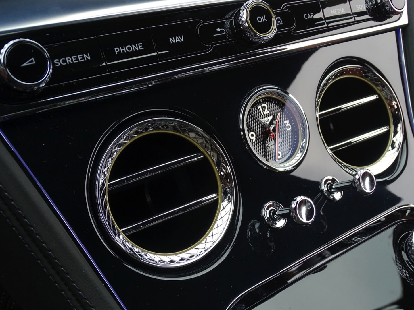 Bentley Continental GT W 6.0 W12 TwinTurbo 636PK / 100 Jahre Ed. / B&O / *NAP*