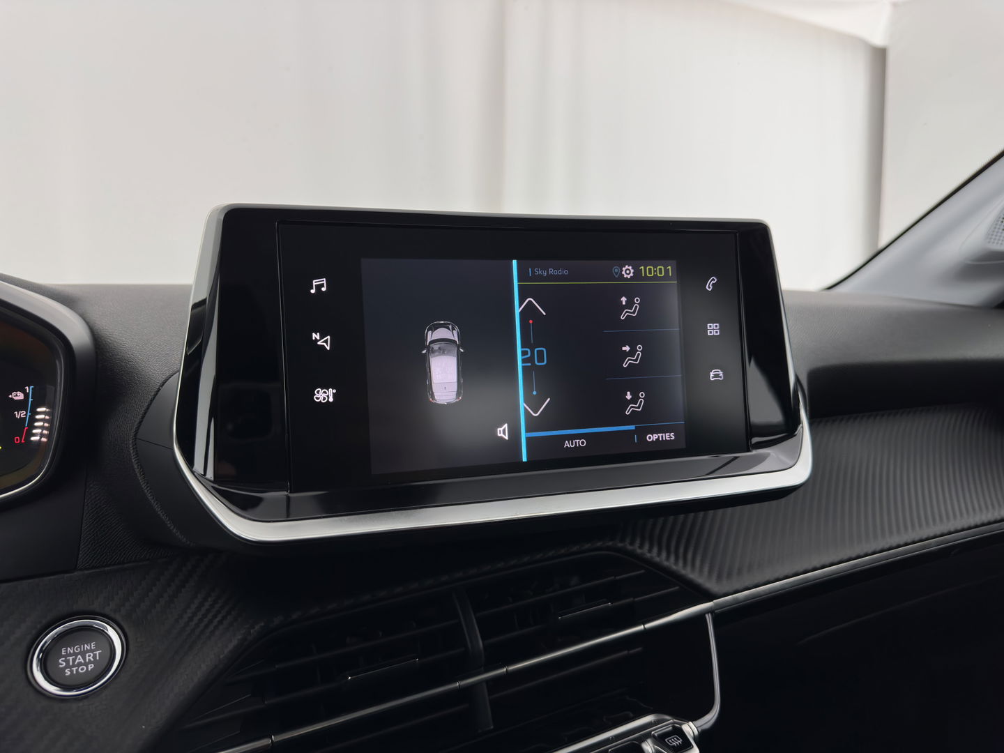 Peugeot e-208 EV Active Pack 50 kWh {SOH-90%} [ 3-Fase ] (INCL.BTW) Aut. *FULL-LED | MICROFIBRE | SPORT-SEATS | CARPLAY | CCS-FASTLOADER | KEYLESS | DAB+ | LANE-ASSIST | CRUISE | ECC | PDC | 16''ALU*