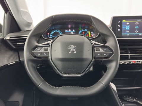 Peugeot e-208 EV Active Pack 50 kWh {SOH-90%} [ 3-Fase ] (INCL.BTW) Aut. *FULL-LED | MICROFIBRE | SPORT-SEATS | CARPLAY | CCS-FASTLOADER | KEYLESS | DAB+ | LANE-ASSIST | CRUISE | ECC | PDC | 16''ALU*