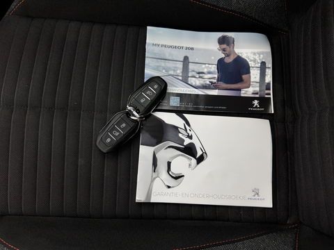 Peugeot e-208 EV Active Pack 50 kWh {SOH-90%} [ 3-Fase ] (INCL.BTW) Aut. *FULL-LED | MICROFIBRE | SPORT-SEATS | CARPLAY | CCS-FASTLOADER | KEYLESS | DAB+ | LANE-ASSIST | CRUISE | ECC | PDC | 16''ALU*