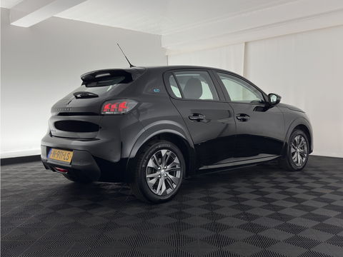 Peugeot e-208 EV Active Pack 50 kWh {SOH-90%} [ 3-Fase ] (INCL.BTW) Aut. *FULL-LED | MICROFIBRE | SPORT-SEATS | CARPLAY | CCS-FASTLOADER | KEYLESS | DAB+ | LANE-ASSIST | CRUISE | ECC | PDC | 16''ALU*