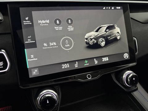 Lynk Co 01 1.5 Black Edition | Pano | Adap. Cruise | Memory | Sfeerverl. | 360° | Virtual | Carplay