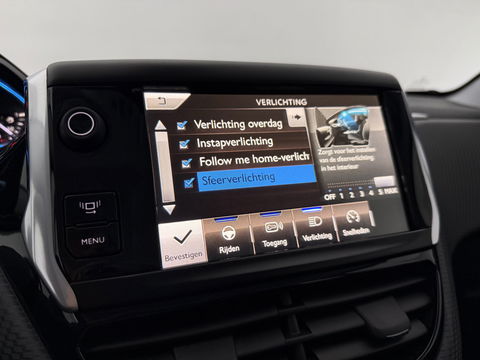 Peugeot 2008 1.2 VTi Allure | Sfeerverl. | Navigatie | Trekh | Cruise | Parkeersens. | NAP