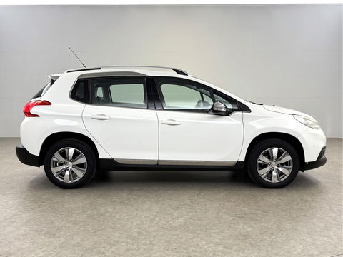 Peugeot 2008 1.2 VTi Allure | Sfeerverl. | Navigatie | Trekh | Cruise | Parkeersens. | NAP