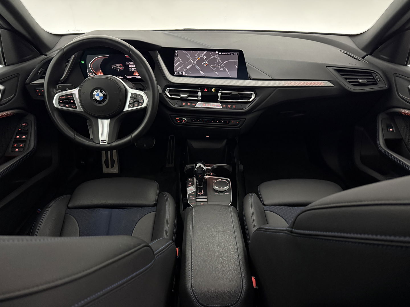BMW 2 Serie Gran Coupé 218i High Executive 141PK M-Sport | Pano | Sfeerverl. | Virtual | Carplay | Camera | LED | Adaptive l NAP
