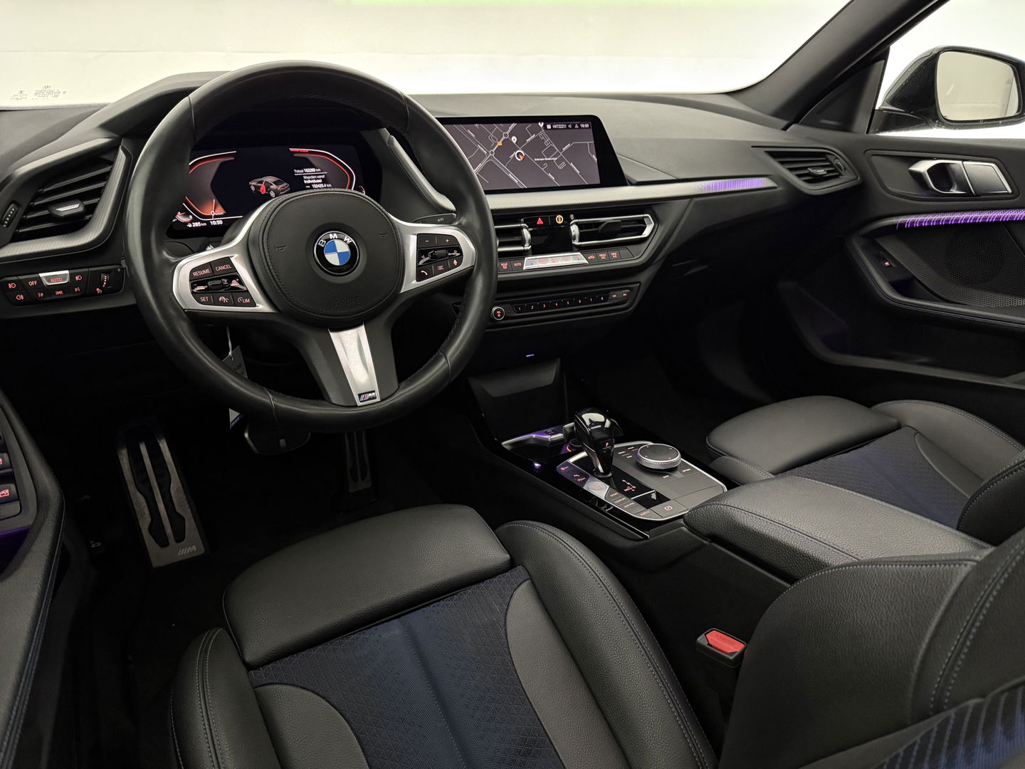 BMW 2 Serie Gran Coupé 218i High Executive 141PK M-Sport | Pano | Sfeerverl. | Virtual | Carplay | Camera | LED | Adaptive l NAP