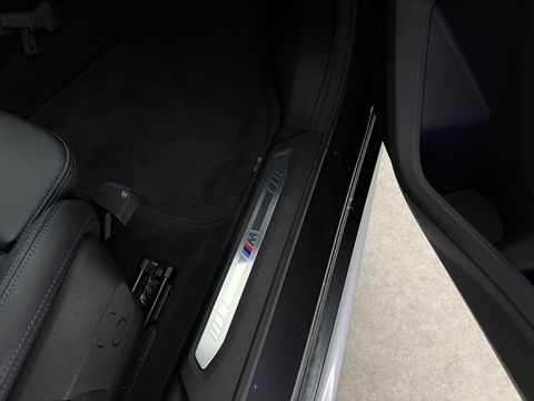 BMW 2 Serie Gran Coupé 218i High Executive 141PK M-Sport | Pano | Sfeerverl. | Virtual | Carplay | Camera | LED | Adaptive l NAP