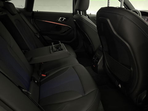 BMW 2 Serie Gran Coupé 218i High Executive 141PK M-Sport | Pano | Sfeerverl. | Virtual | Carplay | Camera | LED | Adaptive l NAP