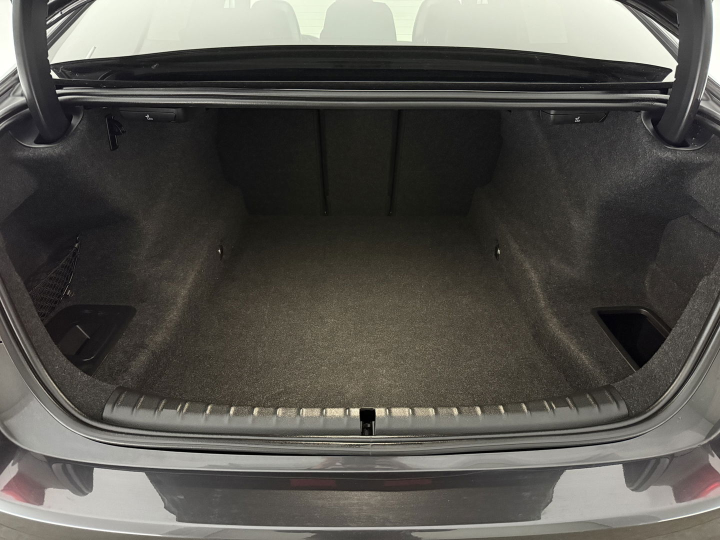 BMW 5 Serie 520i High Executive M-Sport 184PK | Pano | Sfeerverl. | HuD | Virtual | Memory | Camera | Navi | Keyless | NAP