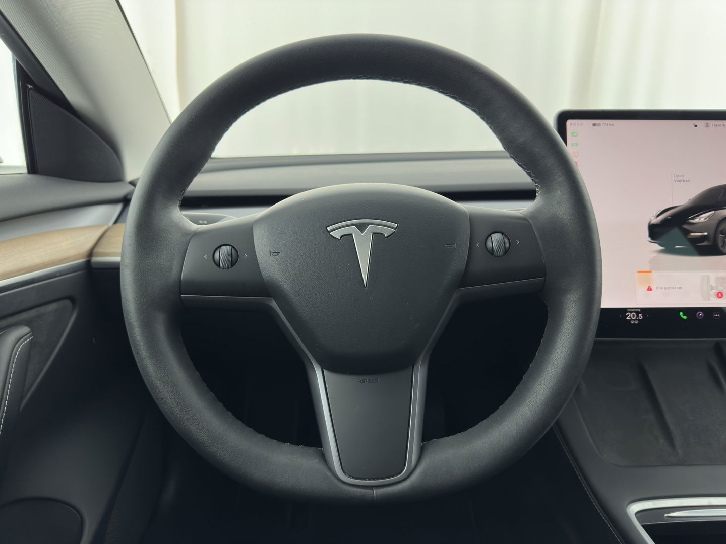 Tesla Model 3 Standard RWD Plus 60 kWh [ 3-Fase ] { SOH-90%} (INCL-BTW) Aut. *PANO | AUTO-PILOT | LUXURY-LEATHER | KEYLESS | FULL-LED | MEMORY-PACK | SURROUND-VIEW | DAB | CARPLAY | DIGI-COCKPIT | LANE-ASSIST | COMFORT-SEATS | 18"ALU*