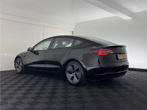 Tesla Model 3 Standard RWD Plus 60 kWh [ 3-Fase ] { SOH-90%} (INCL-BTW) Aut. *PANO | AUTO-PILOT | LUXURY-LEATHER | KEYLESS | FULL-LED | MEMORY-PACK | SURROUND-VIEW | DAB | CARPLAY | DIGI-COCKPIT | LANE-ASSIST | COMFORT-SEATS | 18"ALU*