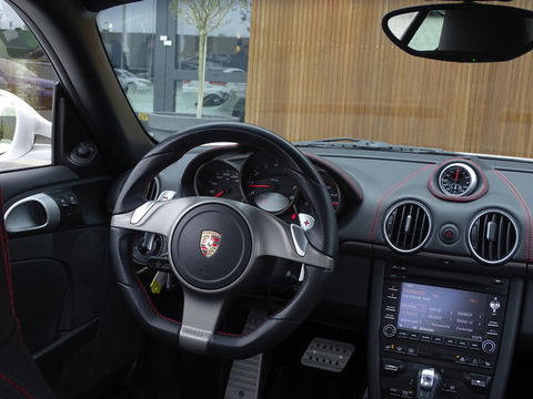 Porsche Cayman 2.9 PDK TechArt GT / LIFT / carbon / LED *NAP*