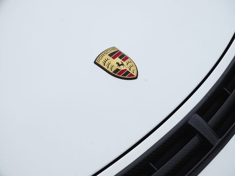 Porsche Cayman 2.9 PDK TechArt GT / LIFT / carbon / LED *NAP*