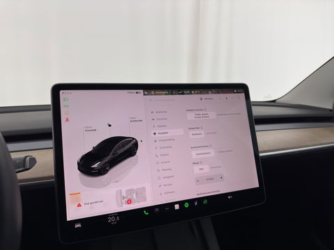 Tesla Model 3 Standard RWD Plus 60 kWh [ 3-Fase ] { SOH-90%} (INCL-BTW) Aut. *PANO | AUTO-PILOT | LUXURY-LEATHER | KEYLESS | FULL-LED | MEMORY-PACK | SURROUND-VIEW | DAB | CARPLAY | DIGI-COCKPIT | LANE-ASSIST | COMFORT-SEATS | 18"ALU*