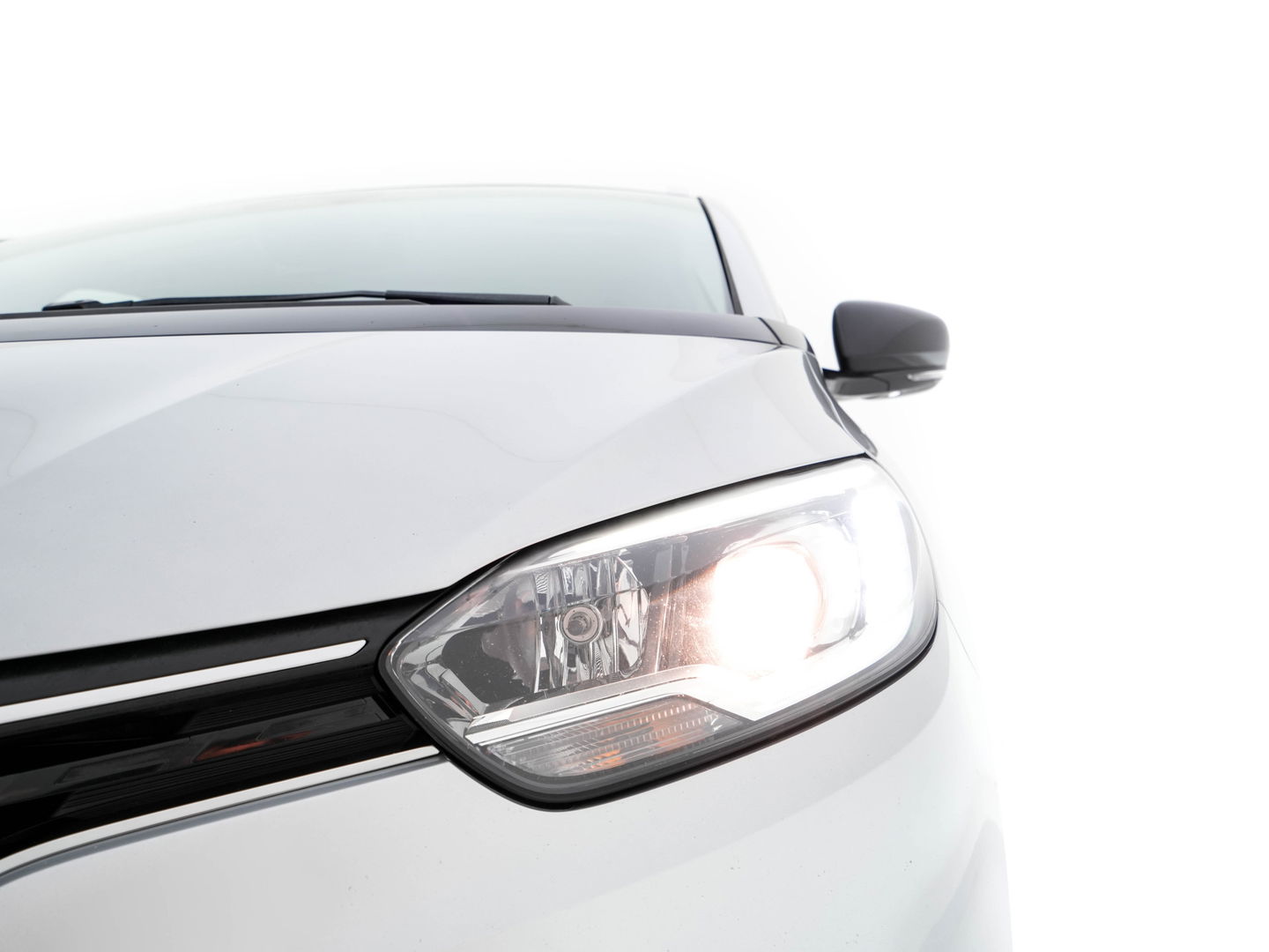 Renault Grand Scénic 1.3 TCe Business Zen [ 7-Pers. ] (INCL-BTW) *NAVI-FULLMAP | COMFORT-SEATS | DIGI-COCKPIT | ECC | PDC | CRUISE | PRIVACY-GLASS | DAB | CARPLAY*