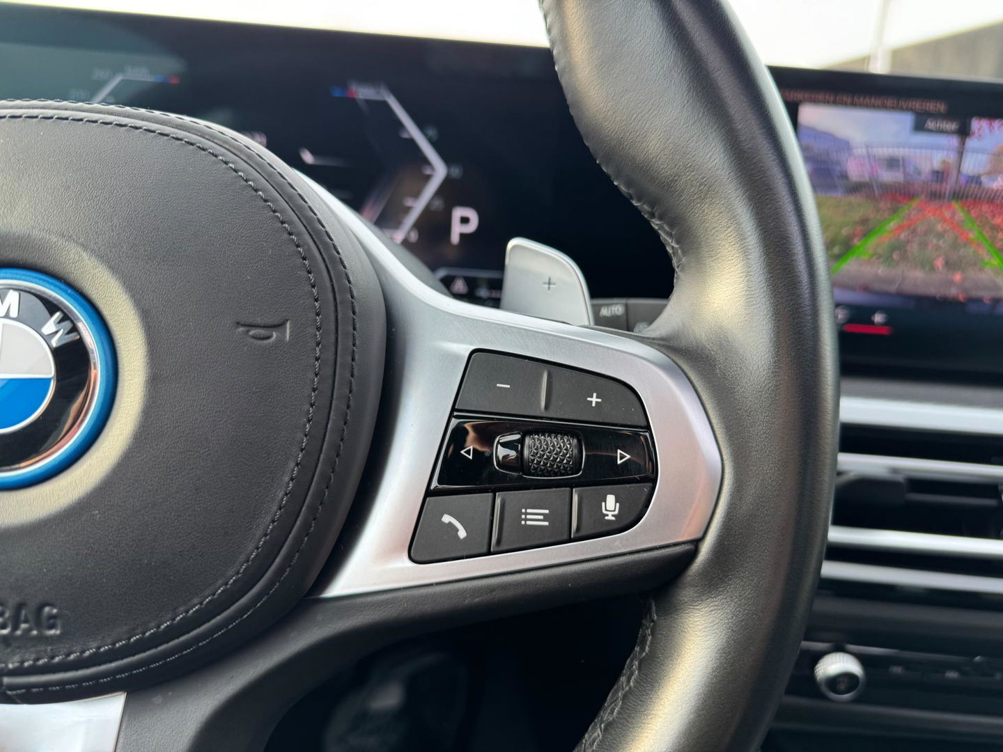 BMW 3 Serie Touring 330e xDrive High Executive Panorama Leder Camera