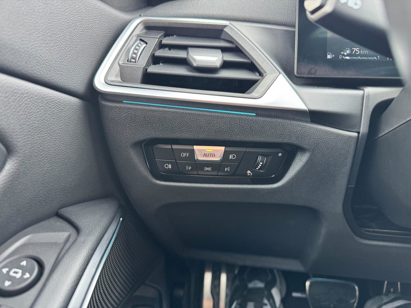 BMW 3 Serie Touring 330e xDrive High Executive Panorama Leder Camera