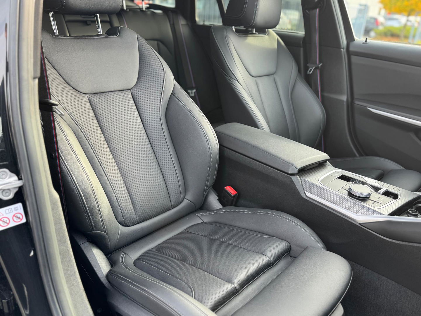 BMW 3 Serie Touring 330e xDrive High Executive Panorama Leder Camera