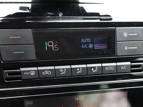 Volkswagen up! 1.0 Camera | Climate + Cruise Control | PDC