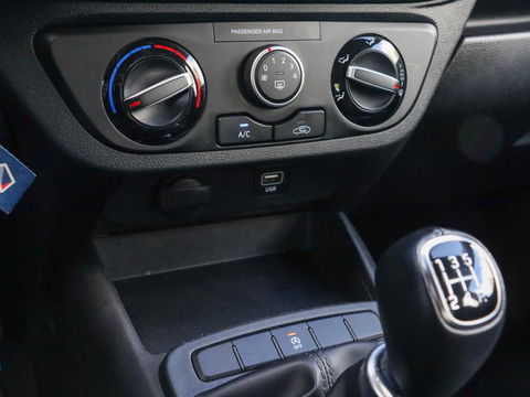 Hyundai i10 1.0 Comfort | Navigatie | Camera