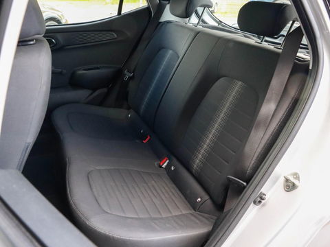 Hyundai i10 1.0 Comfort | Navigatie | Camera