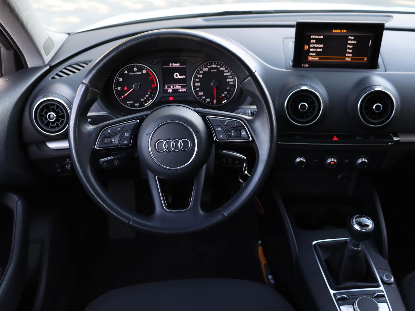 Audi A3 Sportback 1.0 TFSI 115PK Airco Cruise Control LM Velgen